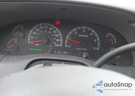 2001 Ford F-150 King Ranch Edition/Lariat/Xlt from USA, damaged, VIN 1FTRW08L01KB87492